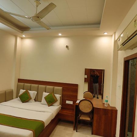 Roorkee Hotel Haridev מראה חיצוני תמונה
